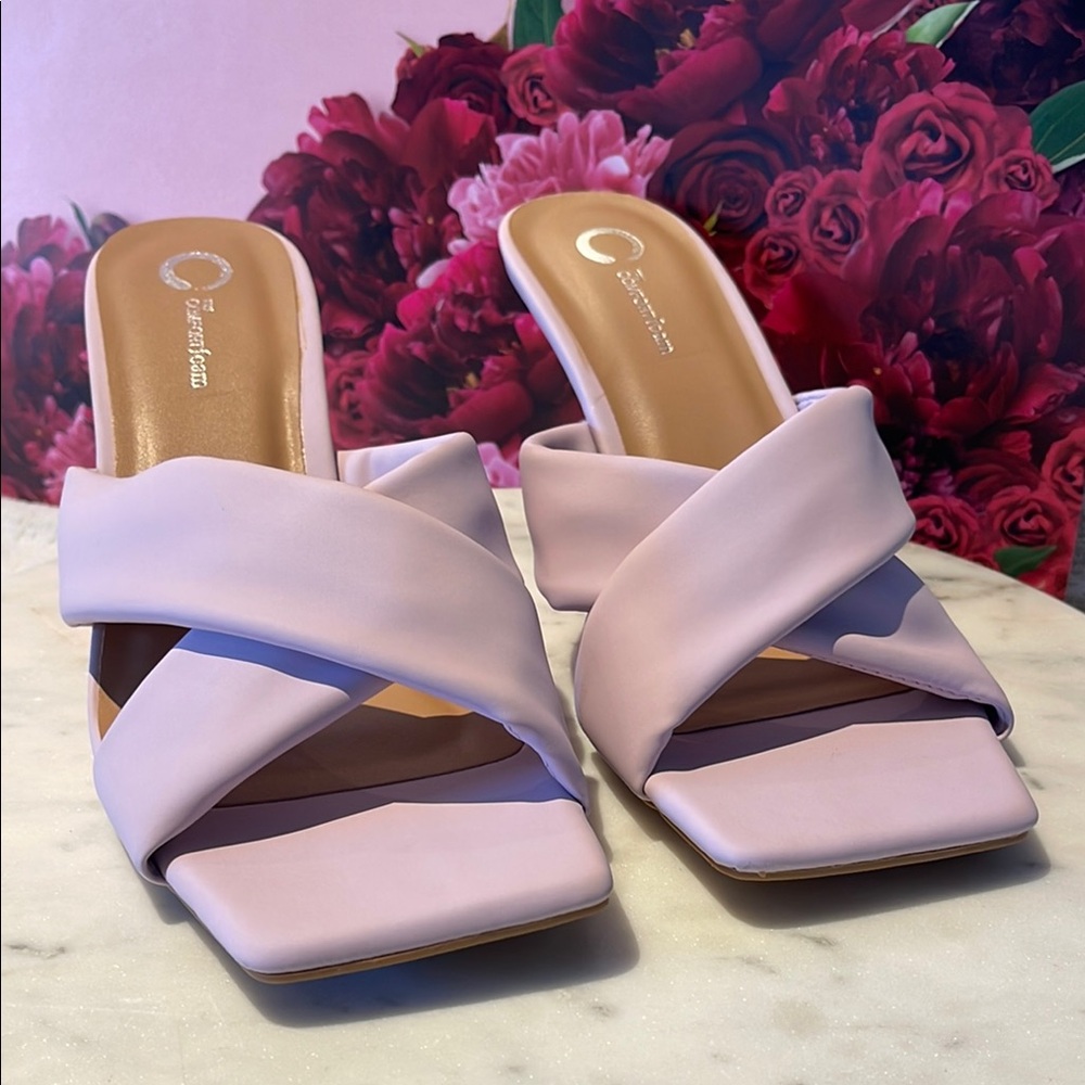 Elegant Women's Pink Sandals Tru Comfort Foam. Side 11 beautiful lilac color 💗